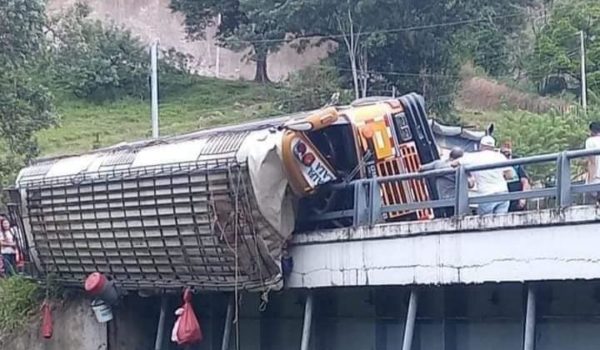 Al menos 19 muertos en accidente de tránsito en la carretera Waslala-Matagalpa