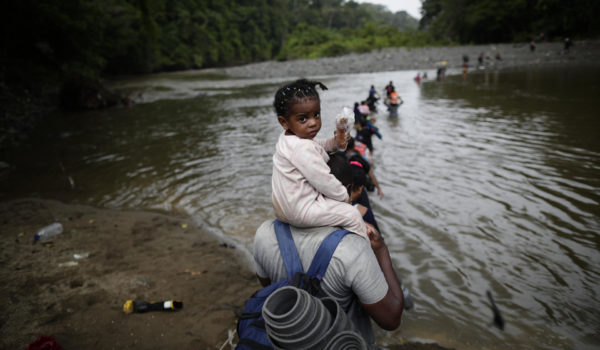 Casi 500.000 migrantes han cruzado el Darién en lo que va corrido de 2023, según MSF