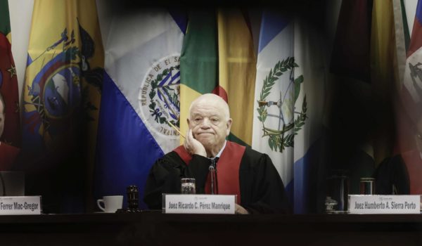 La CorteIDH ordena a Guatemala titular tierras y consultar a indígenas sobre un proyecto minero