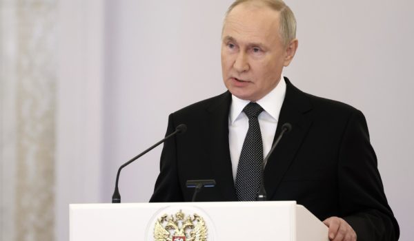 Putin desvela el secreto a voces de que se presenta a la reelección