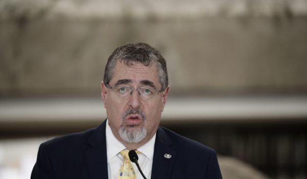 El presidente electo de Guatemala pide a Giammattei vetar el presupuesto de 2024
