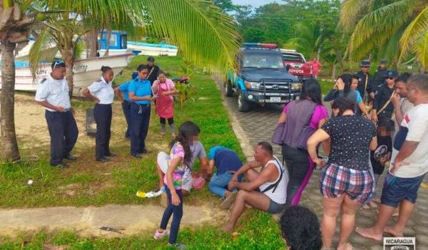 Embarcación con 30 migrantes naufraga en las cercanías de Corn Island
