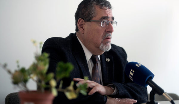 Arévalo dice que los «golpistas» están «desesperados» ante su investidura en Guatemala