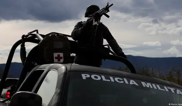 Arman a niños en México para enfrentar al crimen organizado