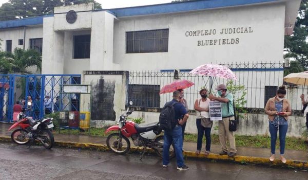 Periodista caribeña: «De 35 periodistas en Bluefields, ahora no hay ningún independiente»