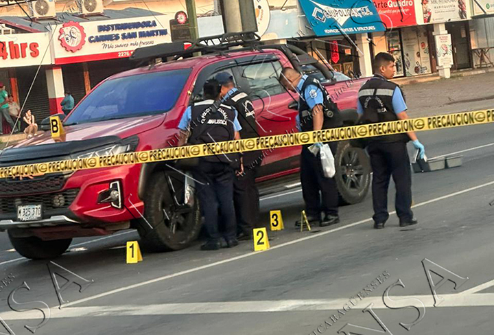 El asesinato frustrado de dos jóvenes en la carretera a Masaya, uno de lss casos del 2023 pendiente de  resolver por parte de la Policía.  