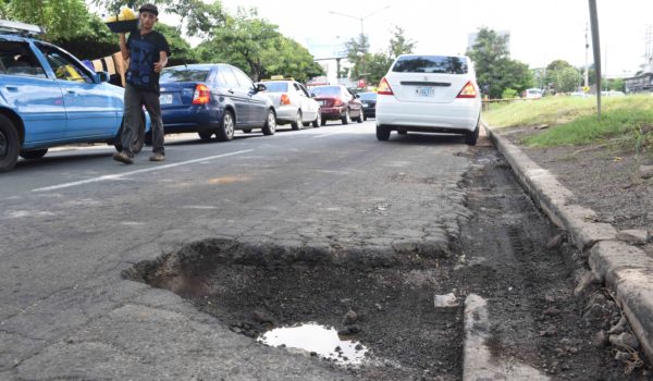 Baches en las carreteras todavía son una realidad en Nicaragua
