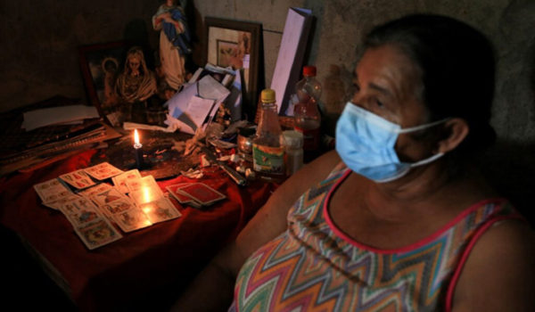 Ciencia y esoterismo: curanderos brujos de los Pueblos Blancos