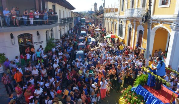 La “estocada” que todavía duele en Granada: el fin del Festival Internacional de Poesía