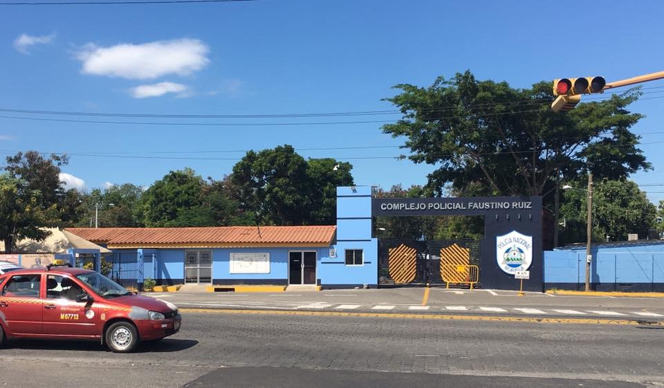 Dos policías se declararon culpable por cohecho y abuso de autoridad. LA PRENSA/ Redes sociales. 