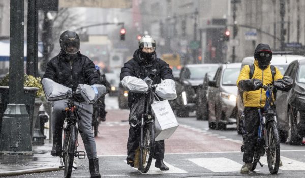 Tormenta de nieve deja intensos fríos y causa varias muertes y accidentes en EE.UU