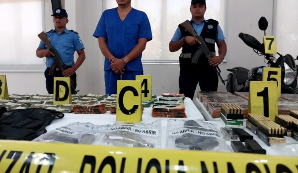 Incautan droga, armas, dinero y radiocomunicadores a sancarleño