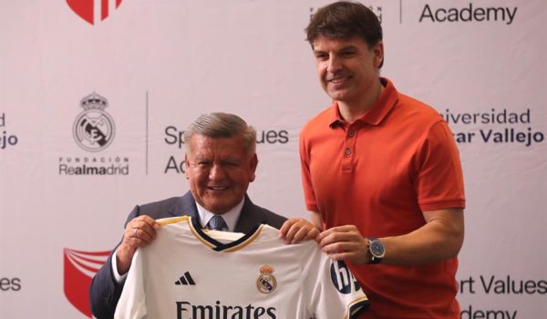 Real Madrid suscribe el primer convenio con una universidad latina