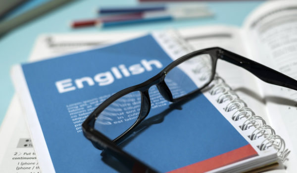 Nueve programas de inglés gratuitos para migrantes en Estados Unidos. ¿Cómo aplicar? 