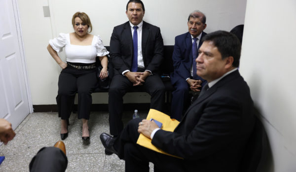 Magistrados electorales de Guatemala se presentan ante la Justicia por caso en su contra