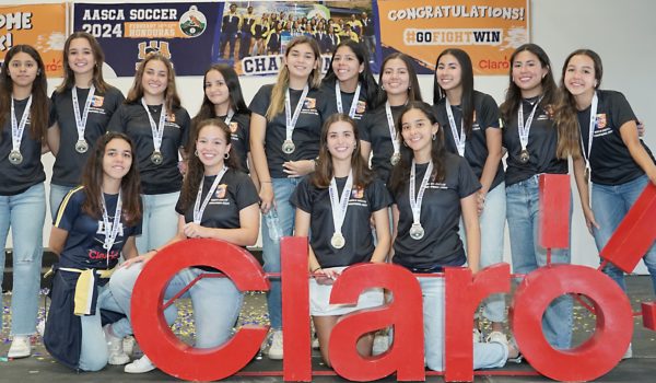 Equipo femenino de Nicaragua campeón del AASCA Soccer 2024