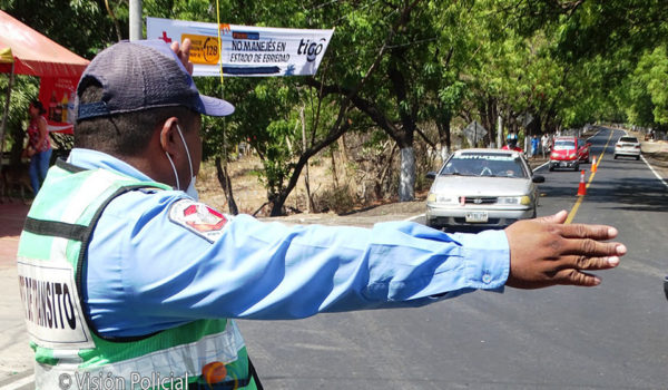 Policía suspende emisión de licencias de conducir a menores de edad