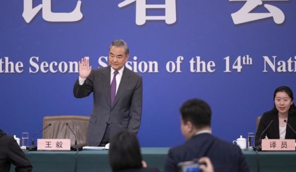 China avisa que quien apoye independencia de Taiwán acabará «abrasado por jugar con fuego»
