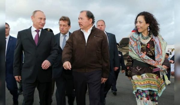 Ortega felicita a Vladímir Putin por asegurarse el poder hasta 2030