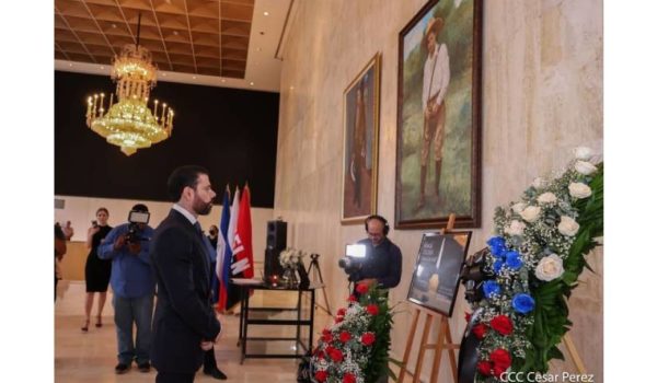Maratón de solidaridad con Rusia es otra muestra del «servilismo» de Ortega, dicen críticos