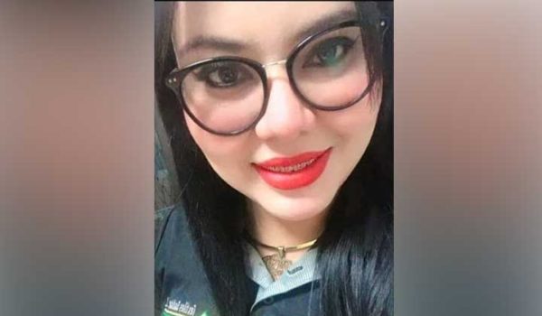 Sospechan que expareja de joven fue quien ordenó que la mataran en restaurante