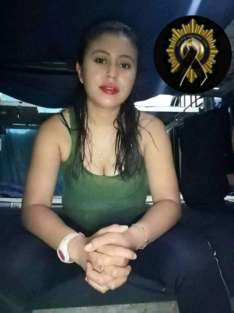 oficial de la Policía de Tránsito. LA PRENSA/ Rede sociales.  , 