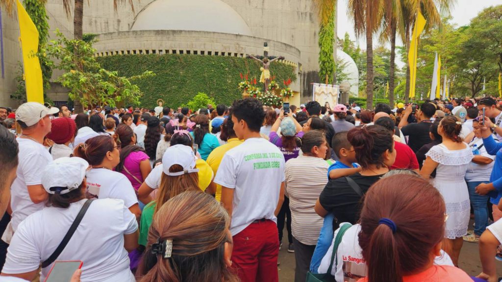 Vía Crucis Penitencial, Catedral de Managua. Fotos cortesia