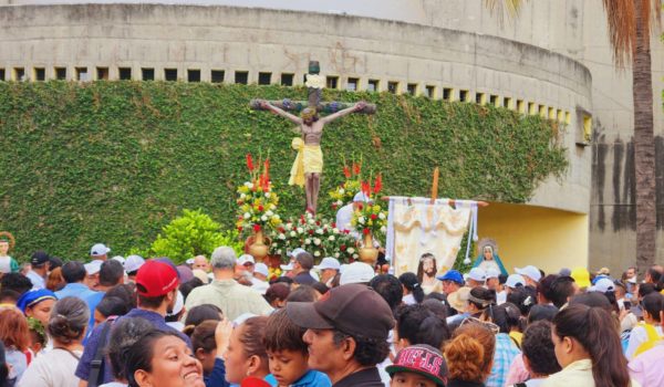 Vía Crucis Penitencial, Catedral de Managua. Fotos cortesia