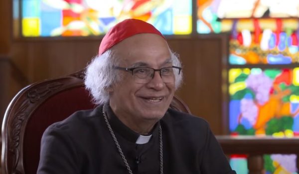 Cardenal Brenes afirma estar listo para «ceder» su lugar
