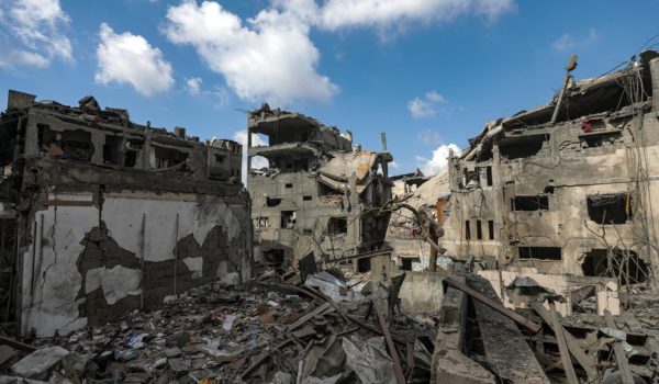 Destrucción y cuerpos calcinados tras la retirada de tropas israelíes del hospital Shifa