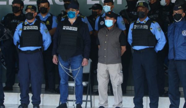 Juan Orlando Hernández, expresidente de Honduras inculpado por tres delitos de narcotráfico en Estados Unidos La PRENSA/ AFP.