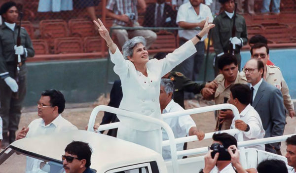 Imágenes: Doña Violeta Barrios de Chamorro vive en el corazón de los nicaragüenses