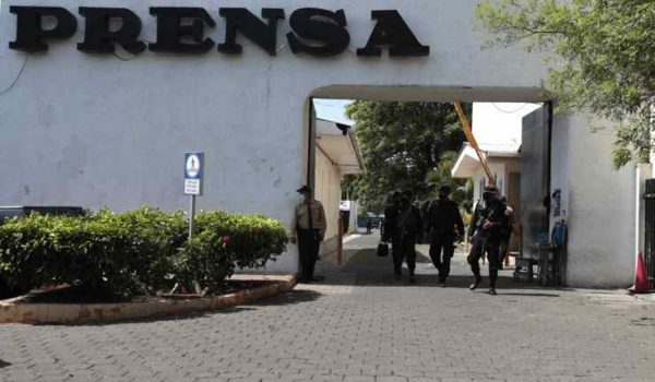 Régimen celebra el primer aniversario del edificio ocupado al histórico Diario LA PRENSA