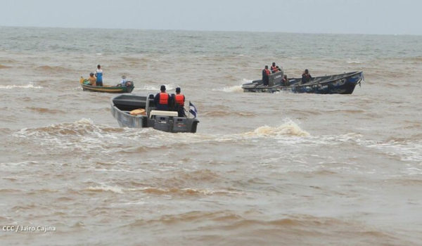 La Fuerza Naval rescató una embarcación con un marinero fallecido a bordo. LA PRENSA/EL 19 Digital/ Foto referencial.