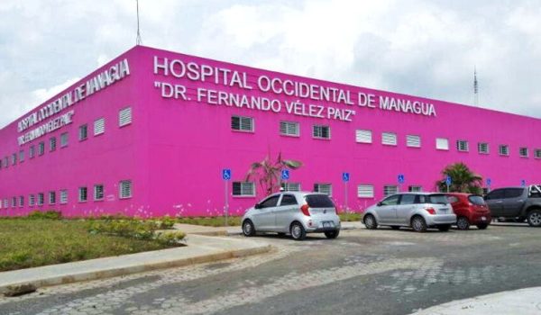 Niño que se tragó un silbato lucha por su vida en el Hospital Fernando Vélez Paiz