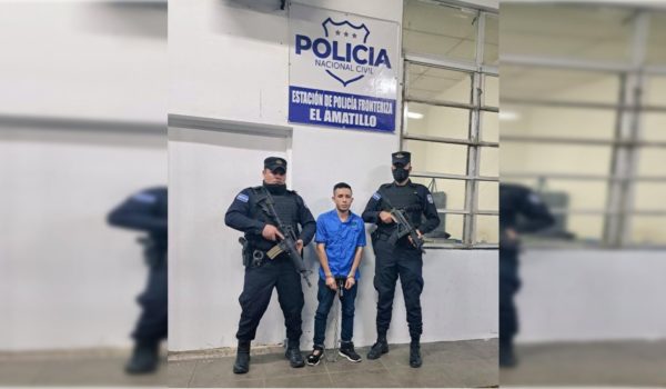 Nicaragua deporta a El Salvador a marero de la MS13