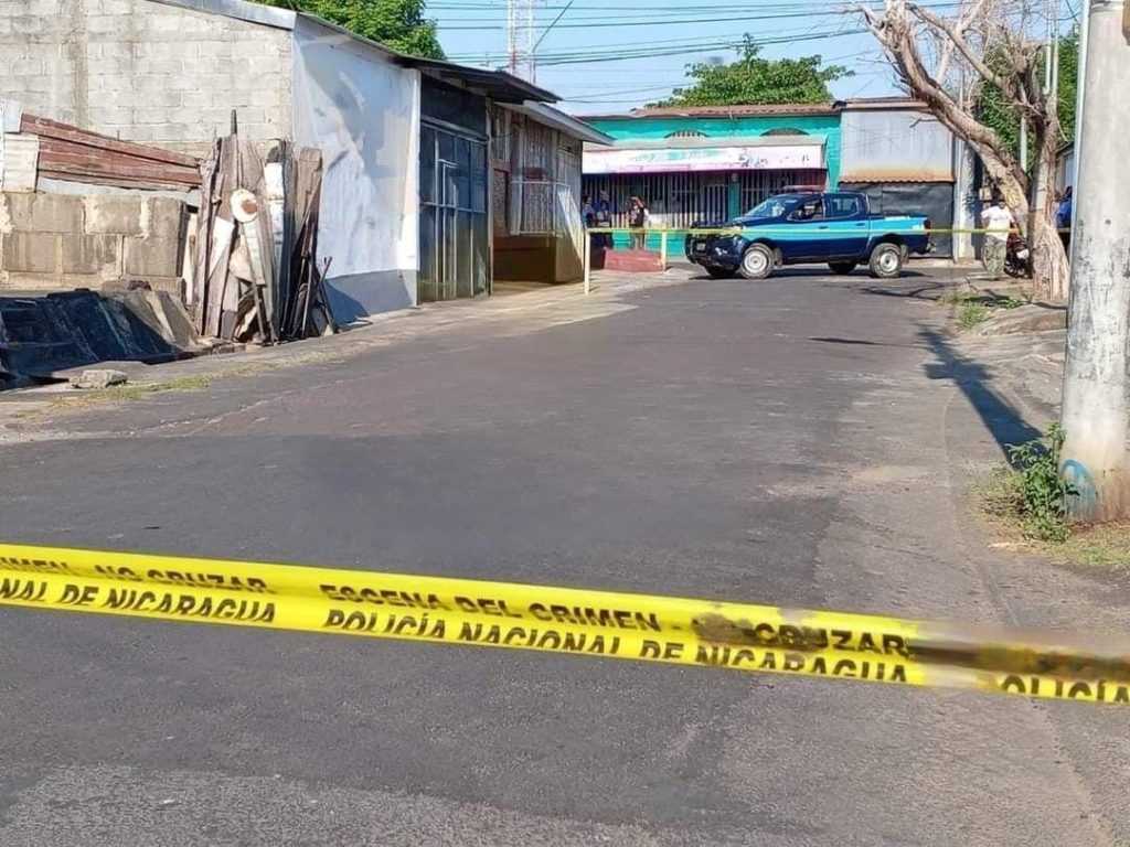 La Policía acordó la calle donde vivía la víctima del parricidio, LA PRENSA/ Redes sociales.
