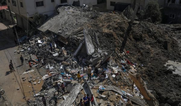 Al menos 54 palestinos mueren en Gaza el último día y suman casi 33.100 en la guerra