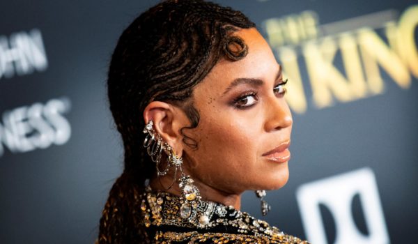 Beyoncé: nº 1 en ventas con su nuevo álbum y primera afroamericana en el top del country