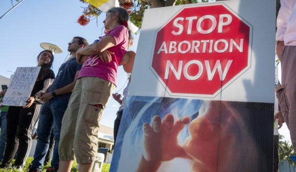 Entra en vigor en Florida la prohibición del aborto a las seis semanas de embarazo