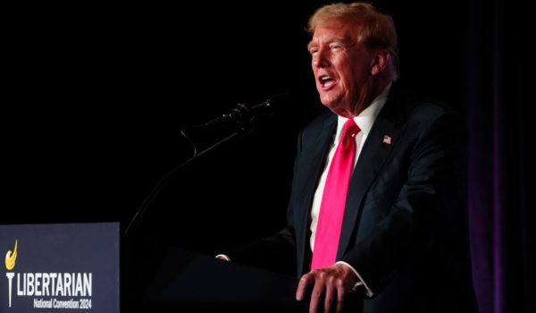 La dura batalla por la vicepresidencia de Trump se acelera