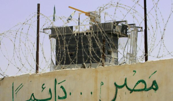 Qué es el corredor Philadelphi, la franja de tierra en Gaza que tanto Israel como Egipto consideran clave para su seguridad