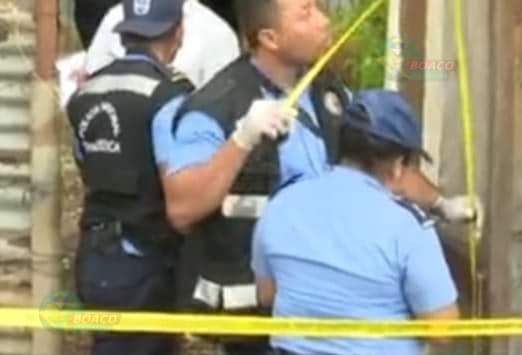 La Policía escaleció en poco tiempo el femicidio de Reyna Aragón. LA PRENSA/Redes sociales.