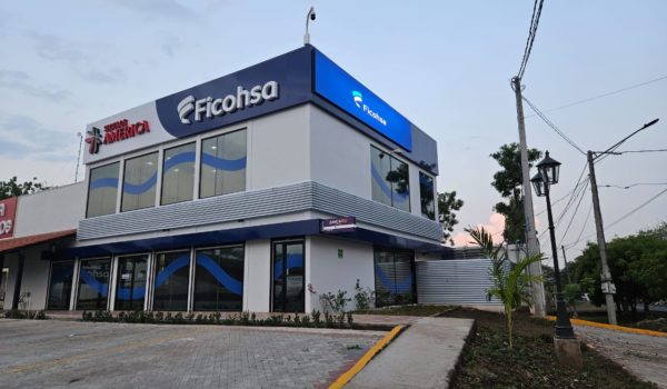 Banco Ficohsa amplía presencia en el país con la inauguración de moderna sucursal en Juigalpa