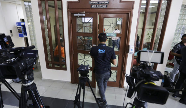Expectación en Panamá por fallo del Supremo sobre la candidatura del delfín de Martinelli