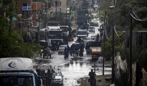 Israel dice que no detendrá ataques en Rafah, pero accede a enviar delegación negociadora