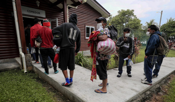 La deportación, un volver a empezar para los migrantes que no desisten del sueño americano