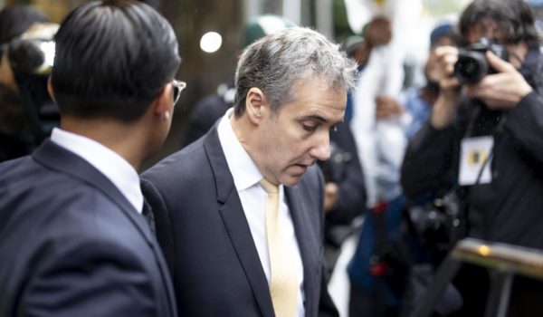 Exabogado de Trump reconoce durante juicio que robó 30.000 dólares a la organización Trump