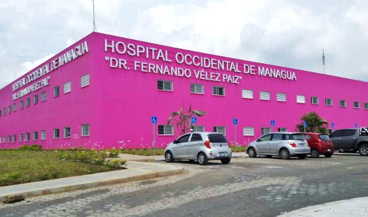 En el hospital Fernando Vélez Paíz falleció doña Magda Noguera asesinada por su hijo. LA PRENSA/Archivo. 