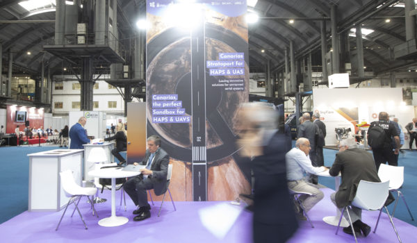 El Gobierno de Canarias promociona las islas en la principal feria de drones aeronáuticos